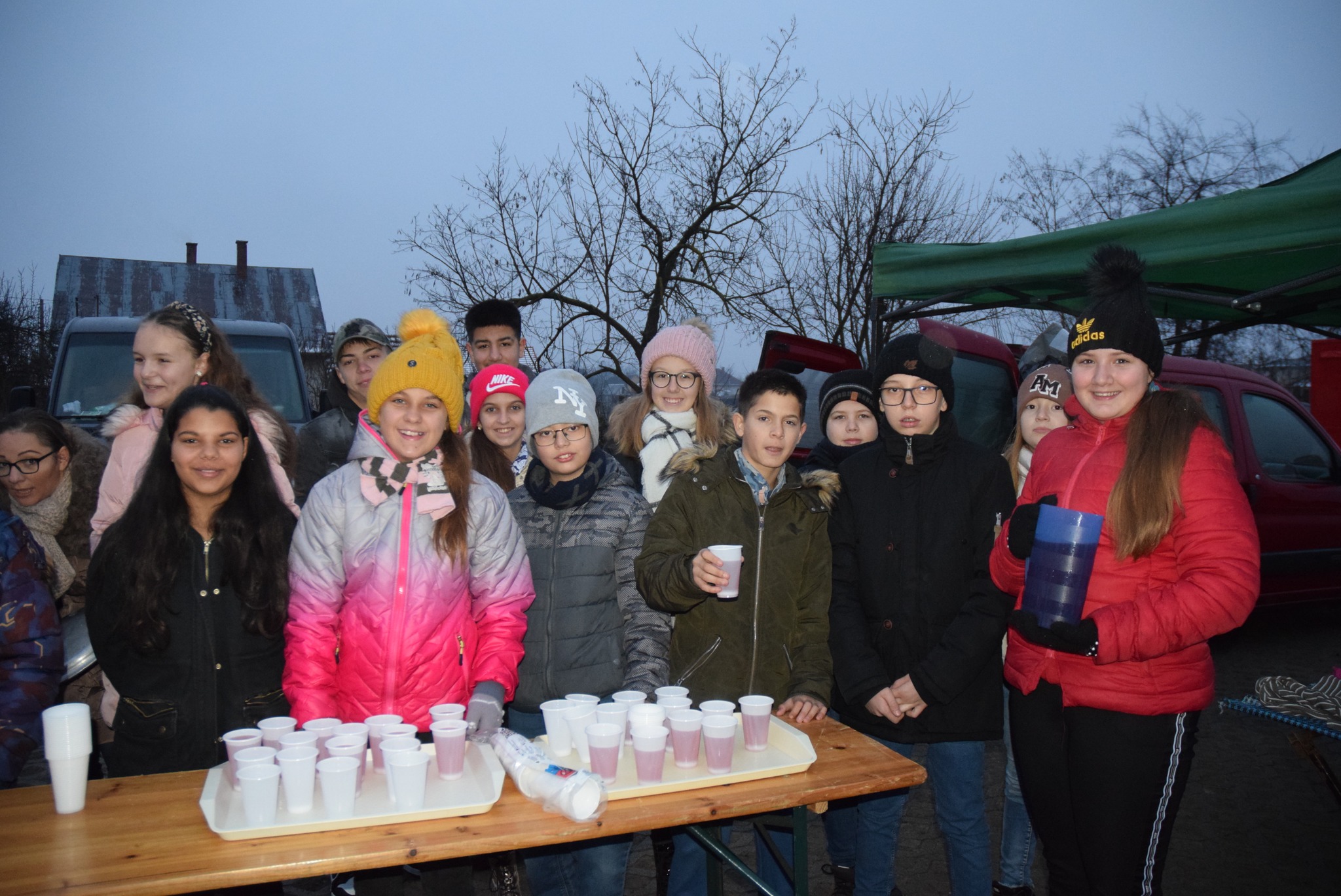 A gyerekek csak egy mosolyt kértek érte